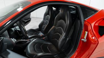 Ferrari 488 GTB — photo 6