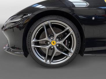 Ferrari Roma — photo 9