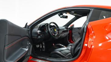 Ferrari 488 GTB — photo 16