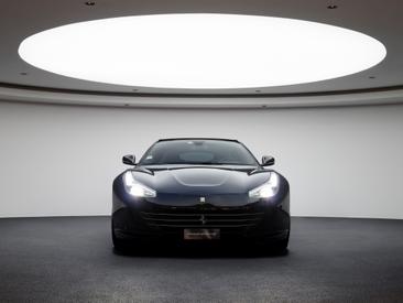 Ferrari GTC4Lusso — photo 2