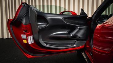 Ferrari SF90 Stradale — photo 22