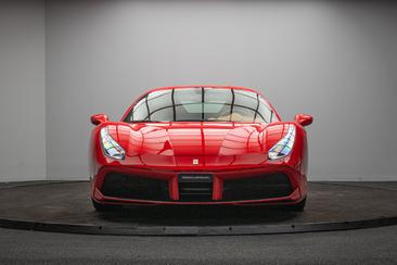 Ferrari 488 GTB — photo 2