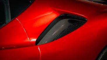 Ferrari SF90 Stradale — photo 31