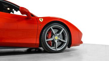 Ferrari 488 GTB — photo 29