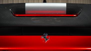 Ferrari SF90 Stradale — photo 34