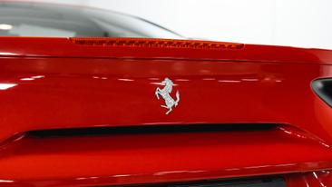 Ferrari 488 GTB — photo 31