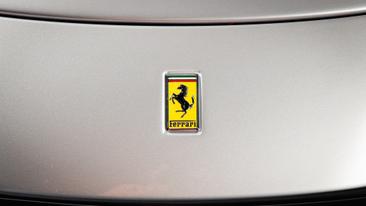 Ferrari SF90 Stradale — photo 37