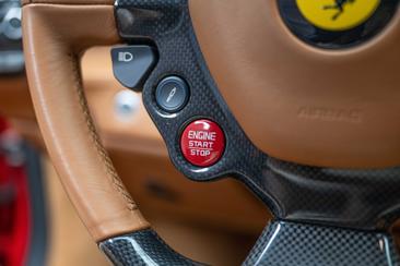 Ferrari 488 GTB — photo 10