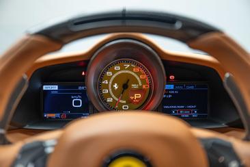 Ferrari 488 GTB — photo 13