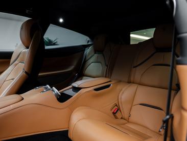 Ferrari GTC4Lusso — photo 17
