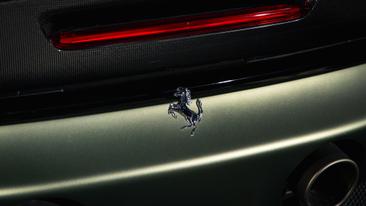 Ferrari SF90 Spider — photo 30