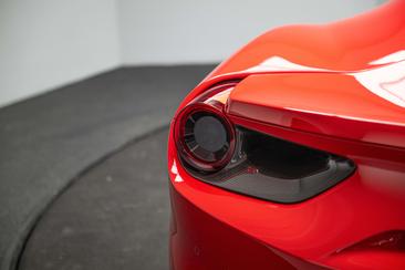 Ferrari 488 GTB — photo 29