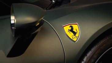 Ferrari SF90 Spider — photo 32