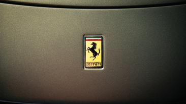Ferrari SF90 Spider — photo 34