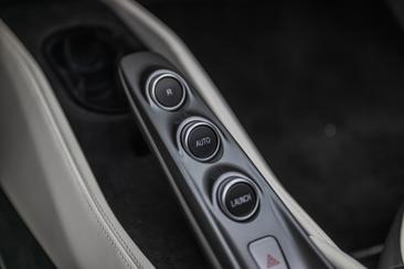 Ferrari F8 Spider — photo 21