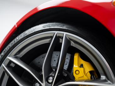 Ferrari 488 Spider — photo 95