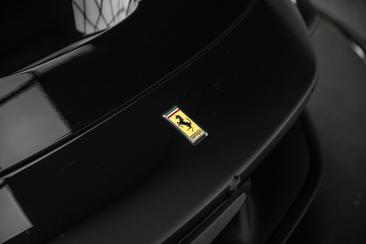 Ferrari F8 Spider — photo 35