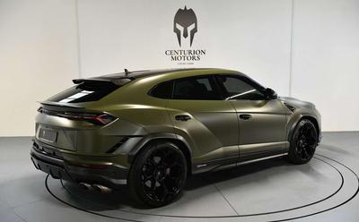 Lamborghini Urus Performante
