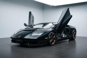 Lamborghini Countach LPI 800-4 — photo 2