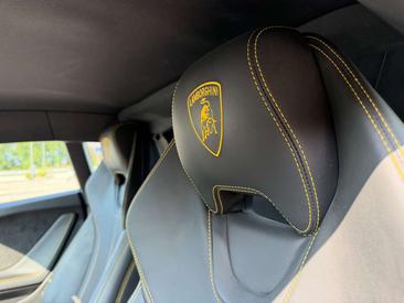 Lamborghini Huracán EVO — photo 13