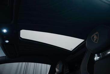 Lamborghini Countach LPI 800-4 — photo 16
