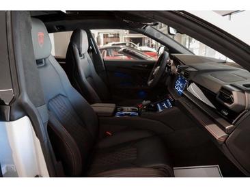 Lamborghini Urus SE — photo 6