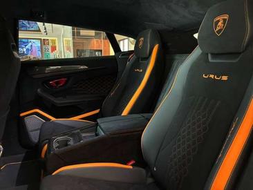 Lamborghini Urus S — photo 9