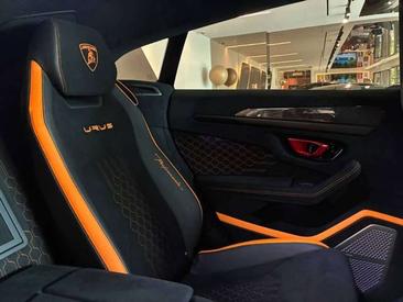 Lamborghini Urus S — photo 12