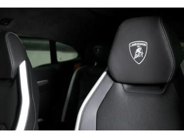Lamborghini Urus Urus SE — photo 10