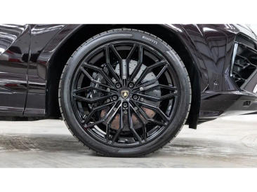 Lamborghini Urus Urus SE — photo 9