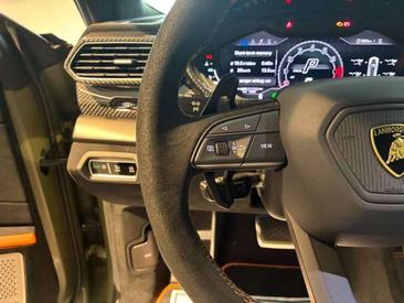 Lamborghini Urus S — photo 18