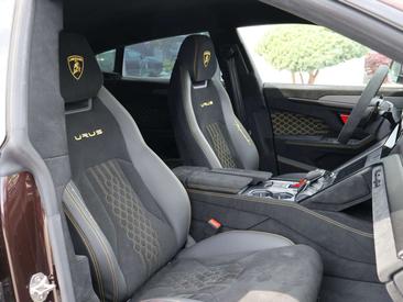 Lamborghini Urus Performante — photo 29