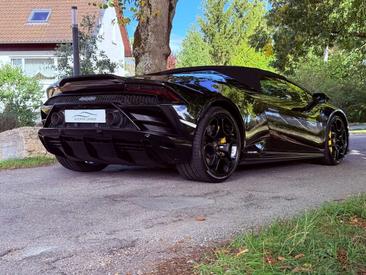 Lamborghini Huracán EVO — photo 12