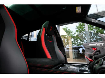 Lamborghini Urus S Urus Performante — photo 17
