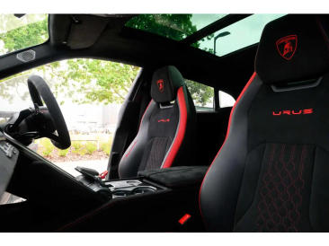 Lamborghini Urus S Urus Performante — photo 18
