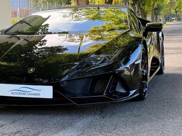 Lamborghini Huracán EVO — photo 18