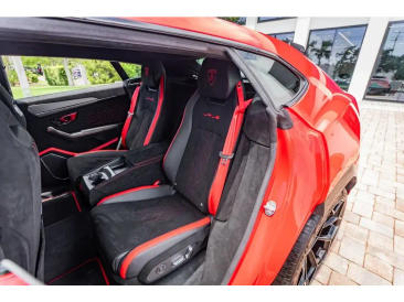 Lamborghini Urus S Urus Performante — photo 8