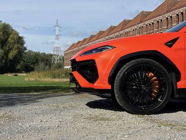 Lamborghini Urus SE — photo 7