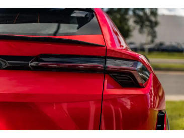 Lamborghini Urus S Urus Performante — photo 12
