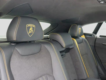Lamborghini Urus Urus SE — photo 24