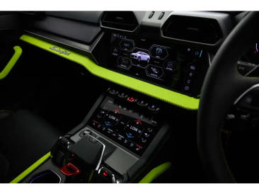 Lamborghini Urus S Urus SE — photo 11