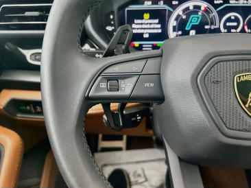 Lamborghini Urus S Urus SE — photo 11