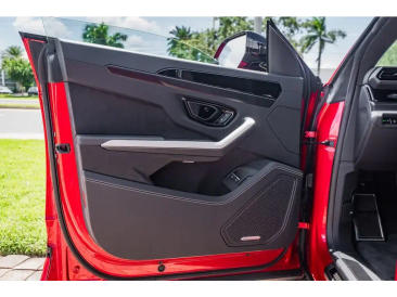 Lamborghini Urus S Urus SE — photo 17