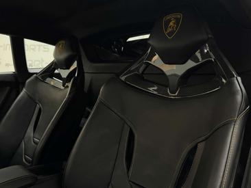 Lamborghini Huracán EVO — photo 18