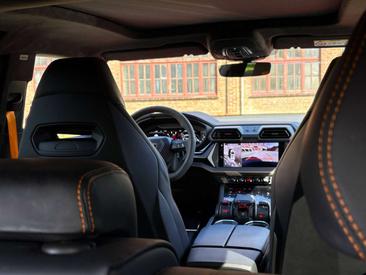 Lamborghini Urus SE — photo 33