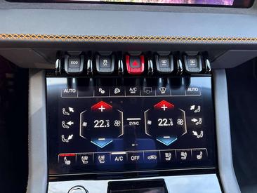 Lamborghini Urus SE — photo 41