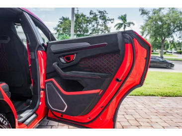 Lamborghini Urus S Urus Performante — photo 44