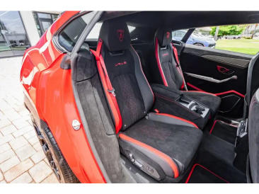Lamborghini Urus S Urus Performante — photo 45