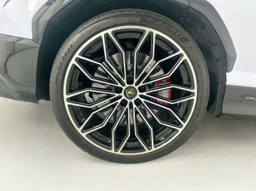 Lamborghini Urus S Urus SE — photo 32