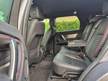 Land Rover Discovery Sport P300e — photo 20
